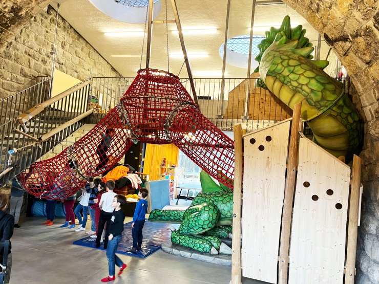 indoor kletterlandschaft
