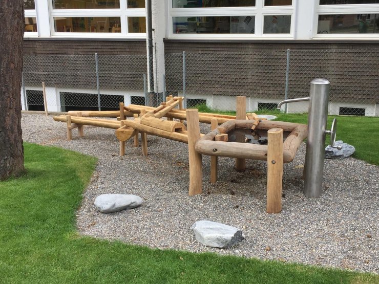 spielplatz “hüslig“